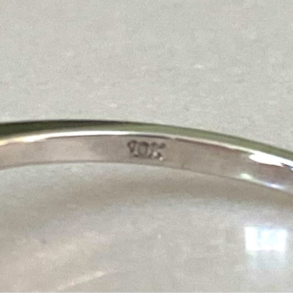 BRAND NEW Garnet Diamond Ring, 10k White Gold, Sz 7 - Picture 11 of 11